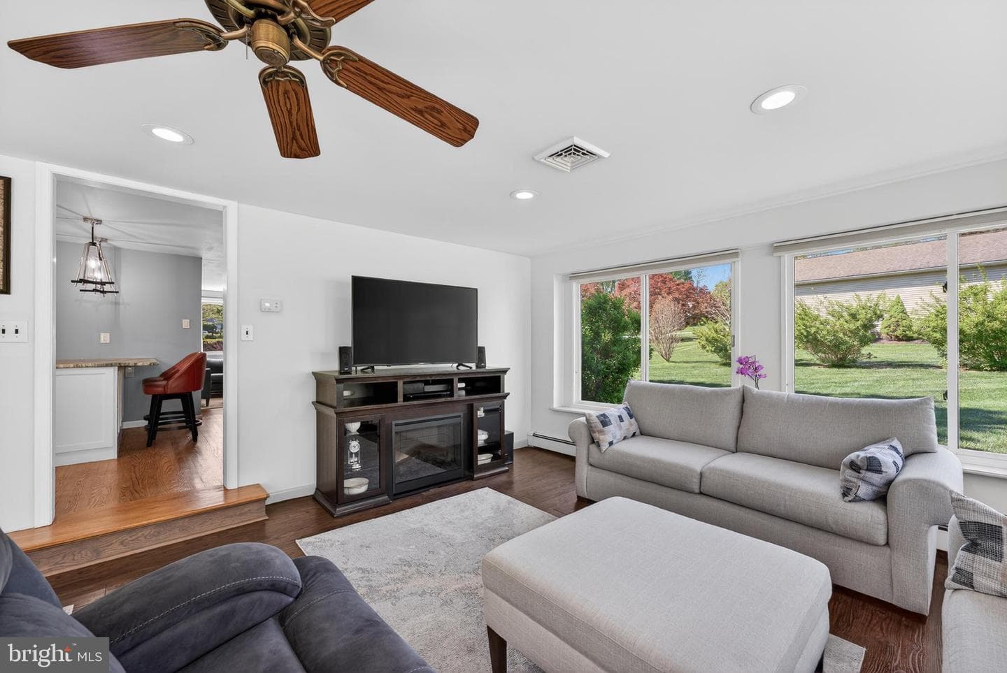205 Cheyney Drive photo 18
