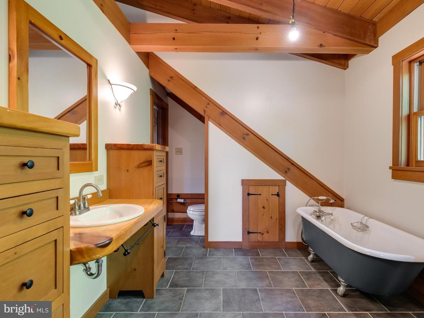 533 Mount Pleasant Road photo 33