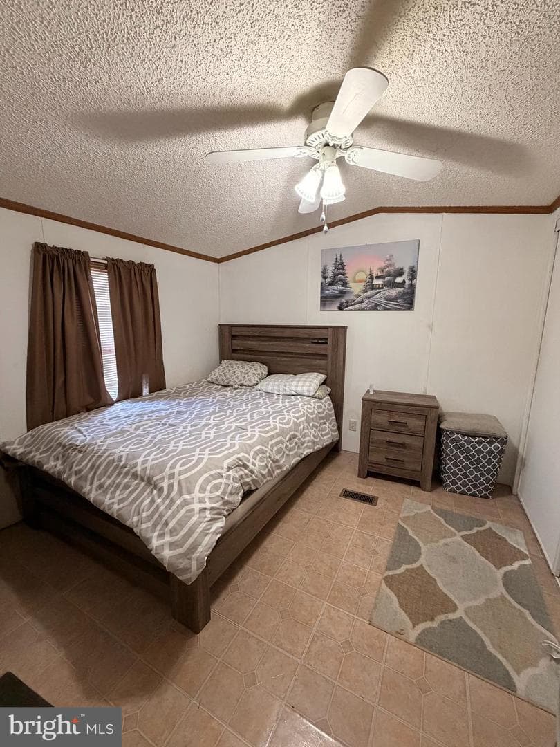 106 Dusk Drive photo 11