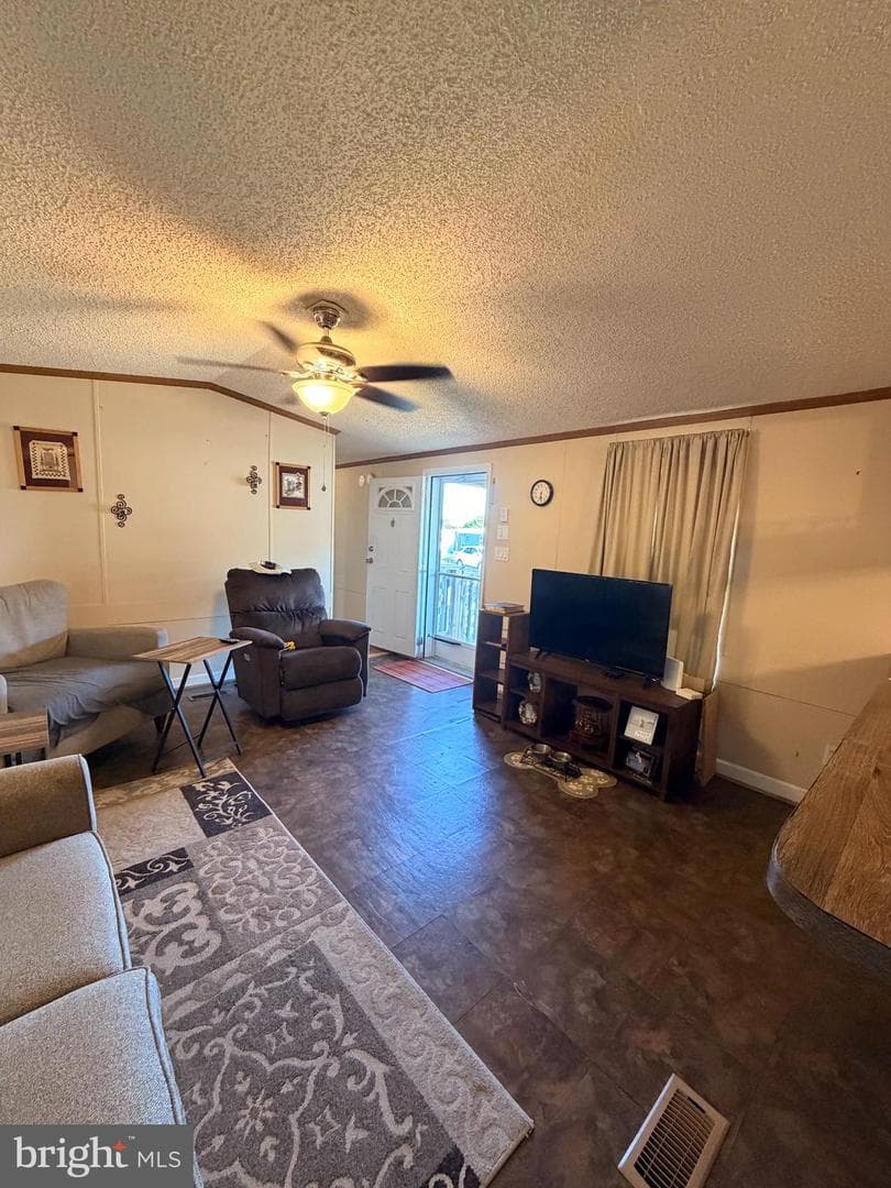 106 Dusk Drive photo 6
