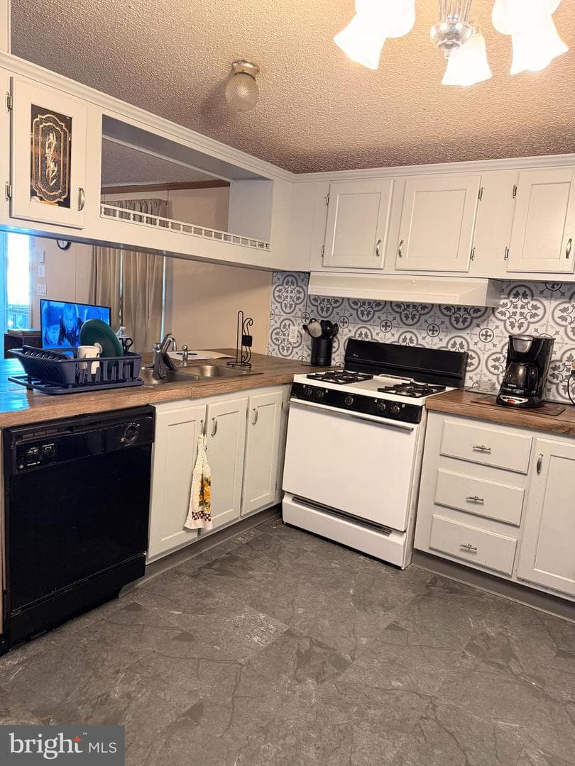 106 Dusk Drive photo 8