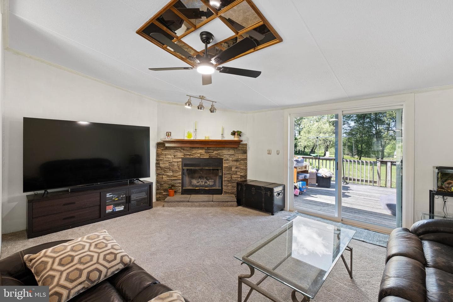 1813 Twin House Road photo 8