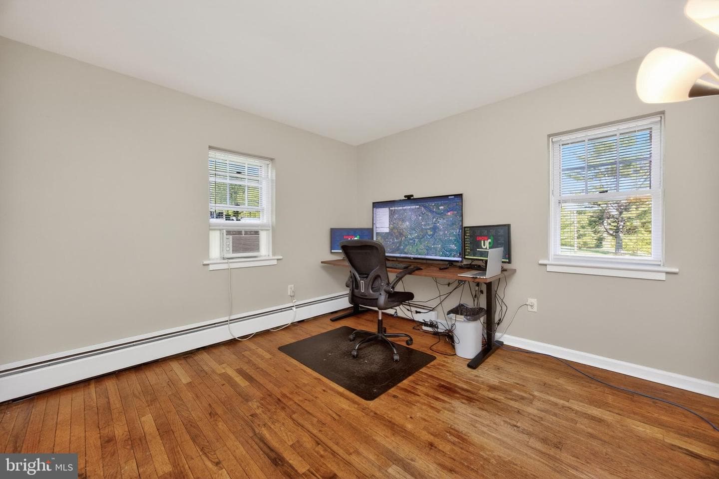 507 Saint Johns Circle photo 25