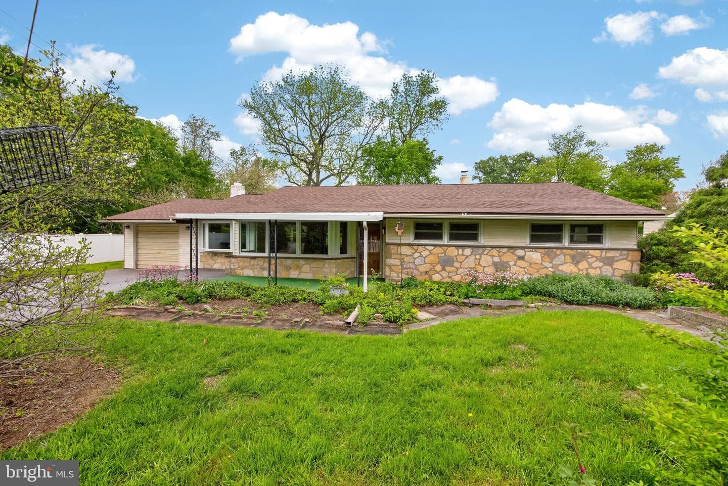 221 Hillside Drive