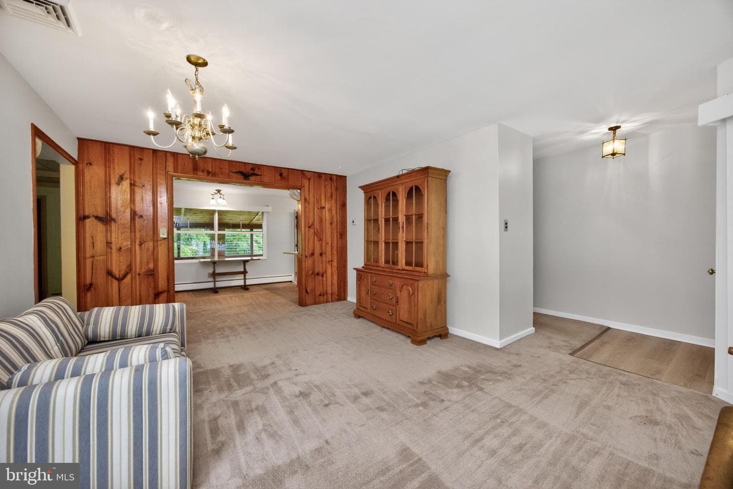 221 Hillside Drive photo 5