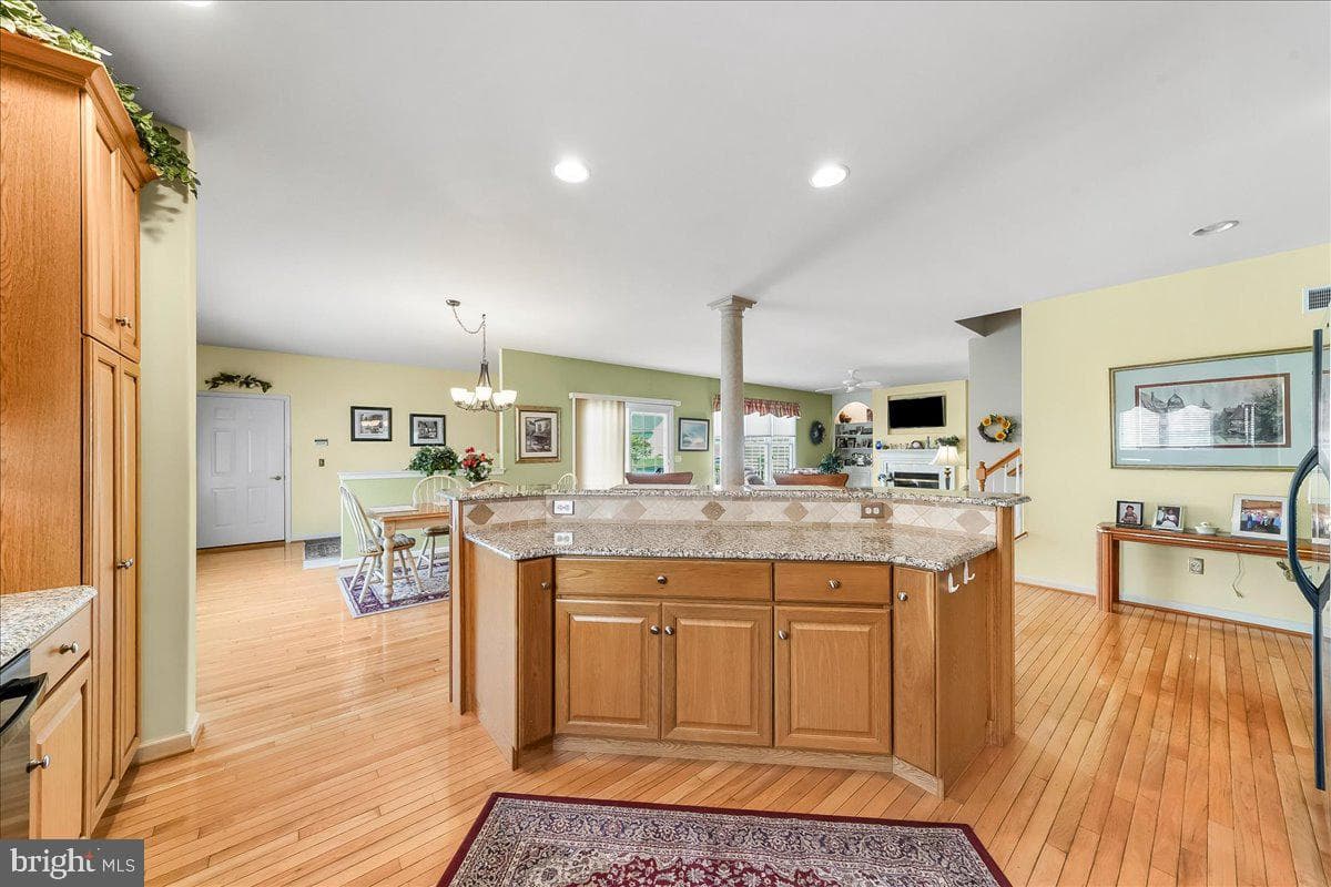 4 N Henley Drive photo 14