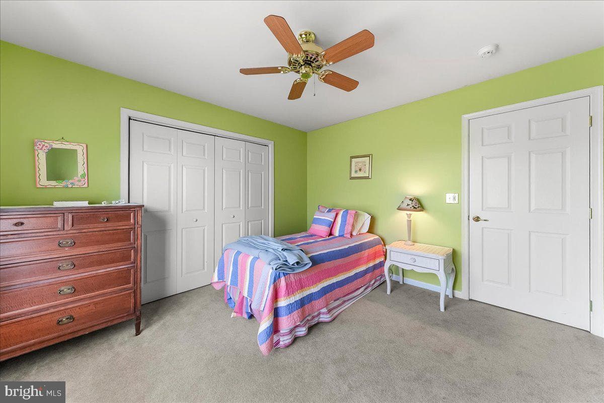 4 N Henley Drive photo 32