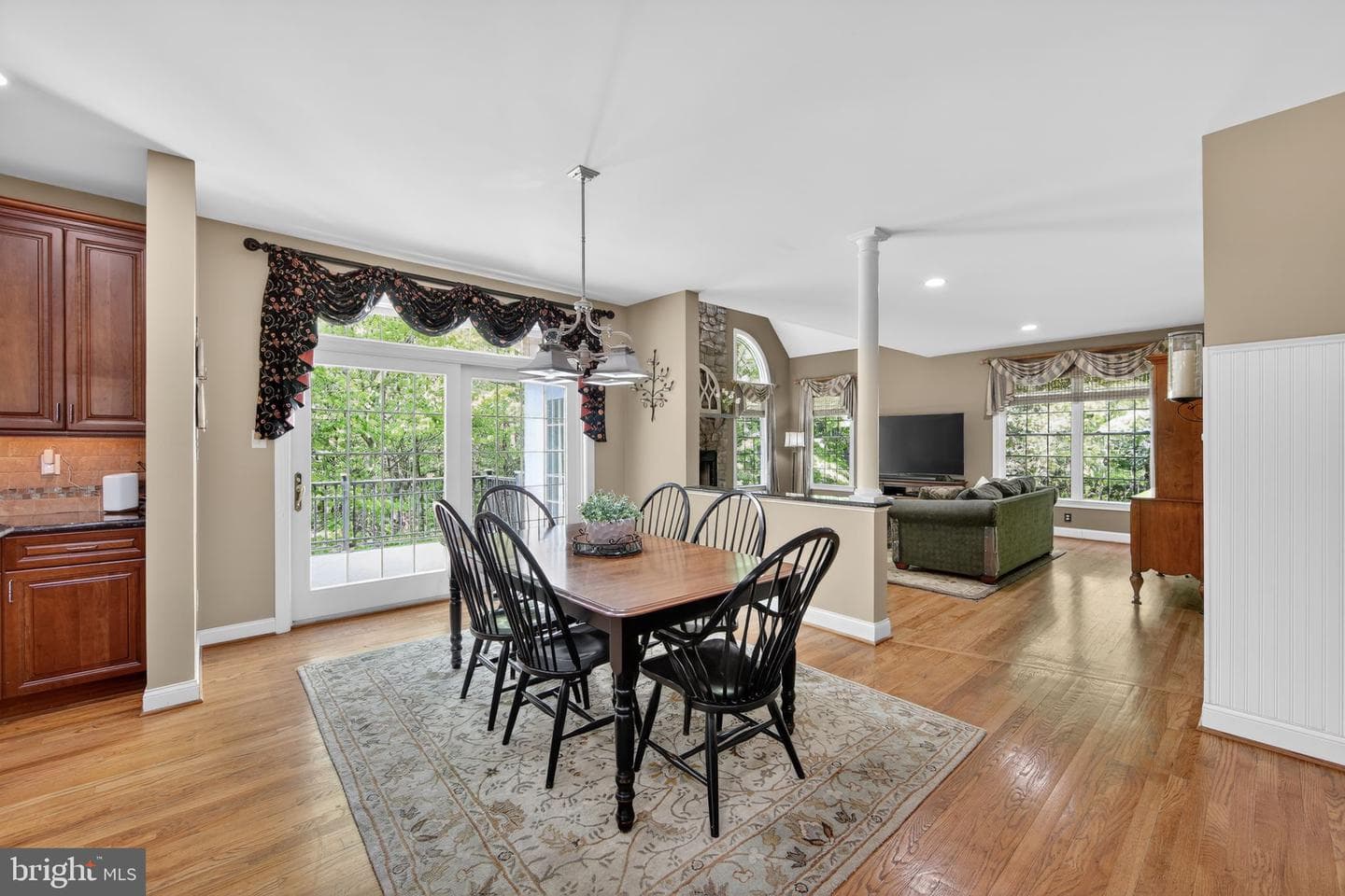 1315 Richmond Place photo 11
