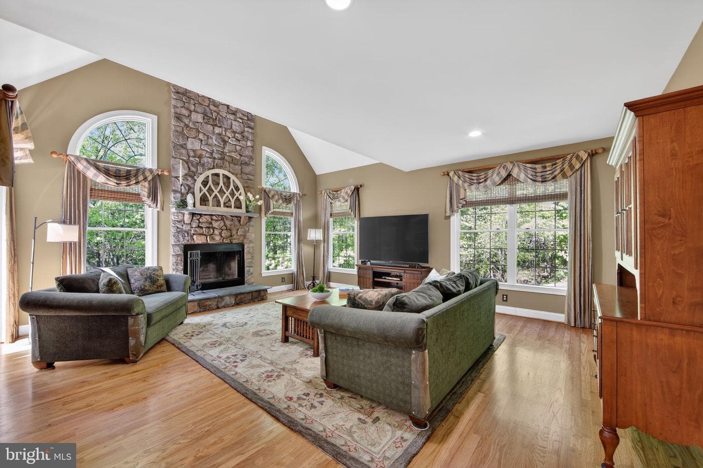 1315 Richmond Place photo 15