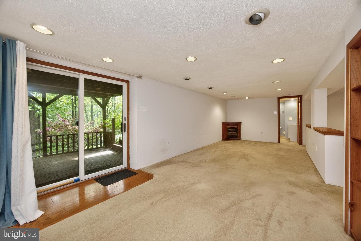 1121 Vermont Lane photo 21