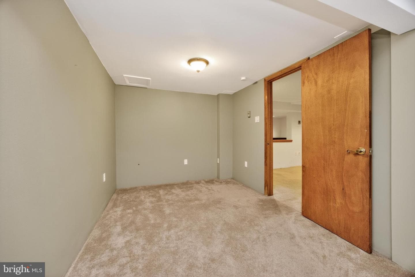 1121 Vermont Lane photo 25