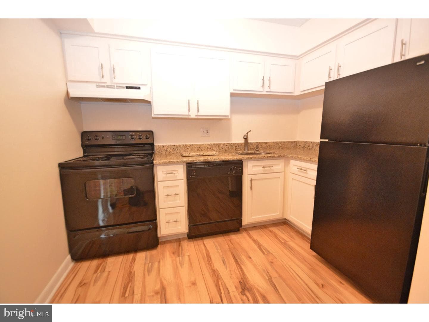 200 Campbell Circle #E-1 photo 4