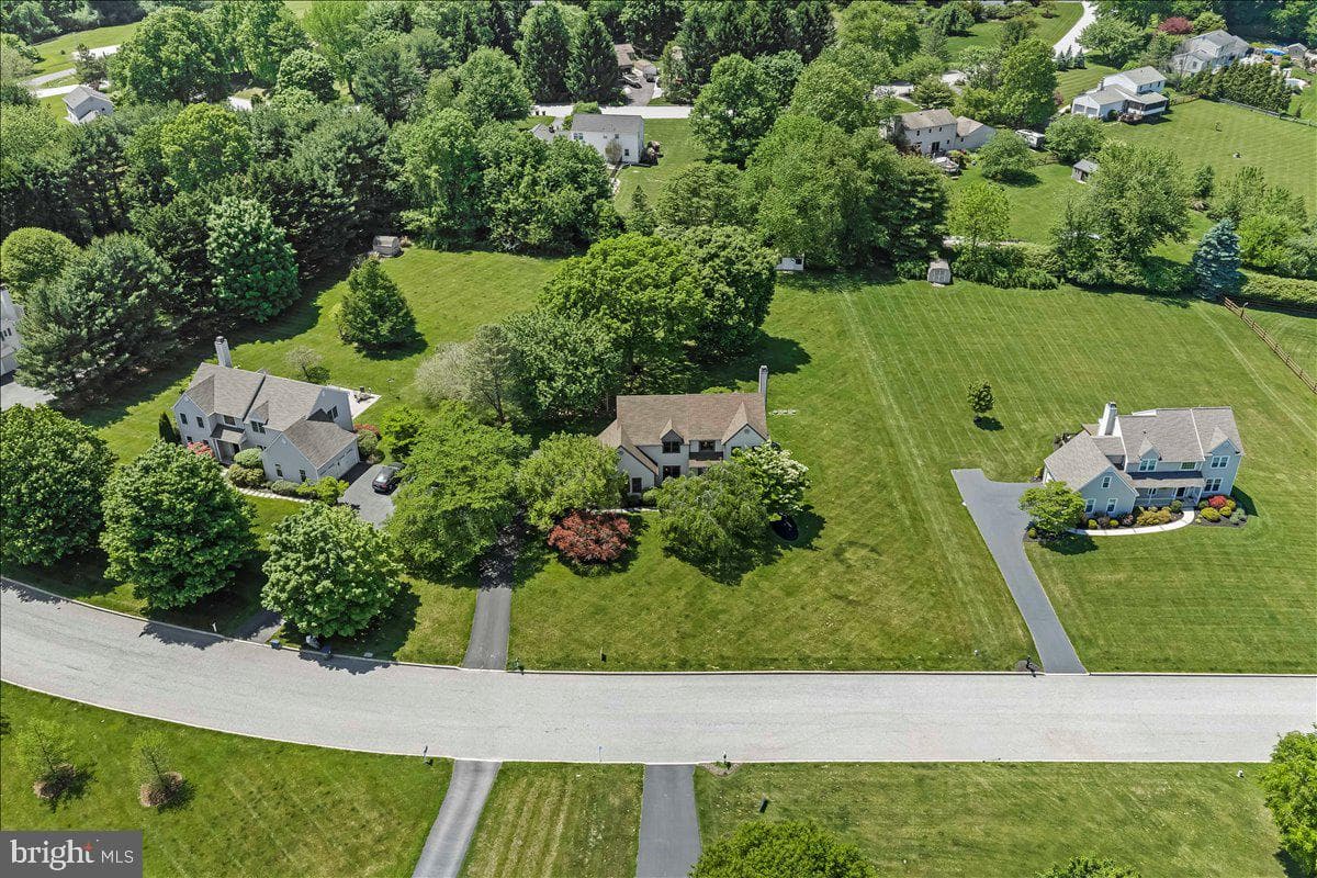 81 Rosemary Lane photo 6