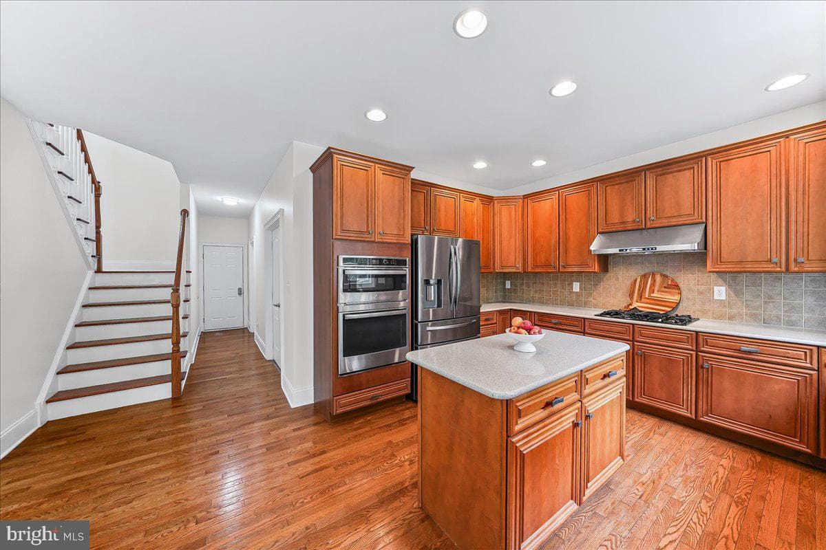 509 Radek Court photo 15