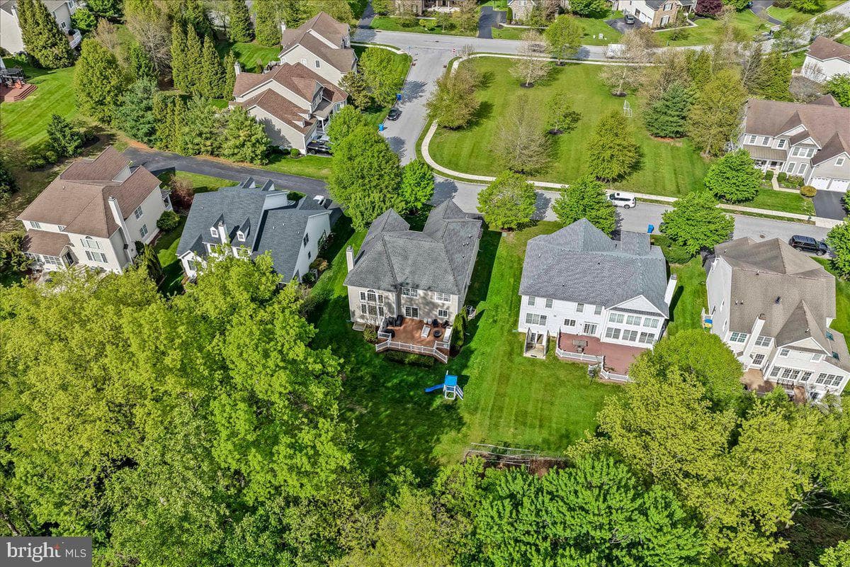 509 Radek Court photo 42