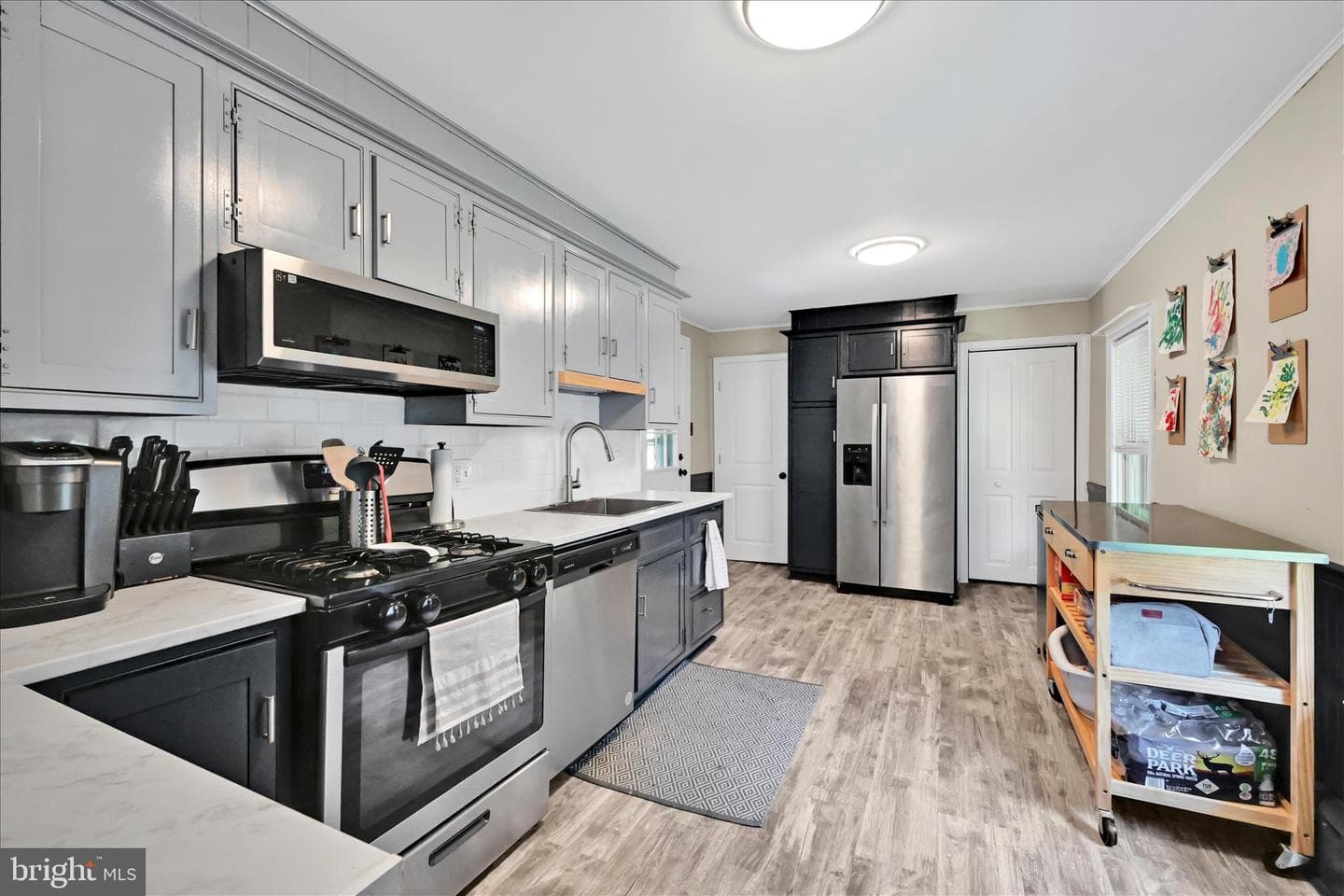 705 Charles Street photo 13