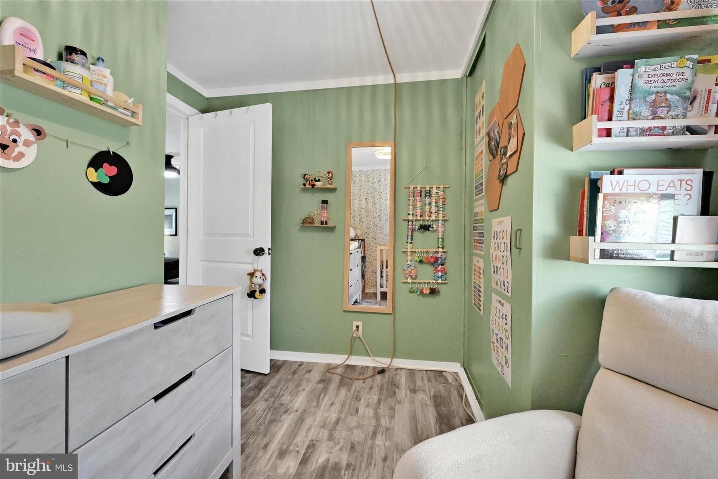705 Charles Street photo 22