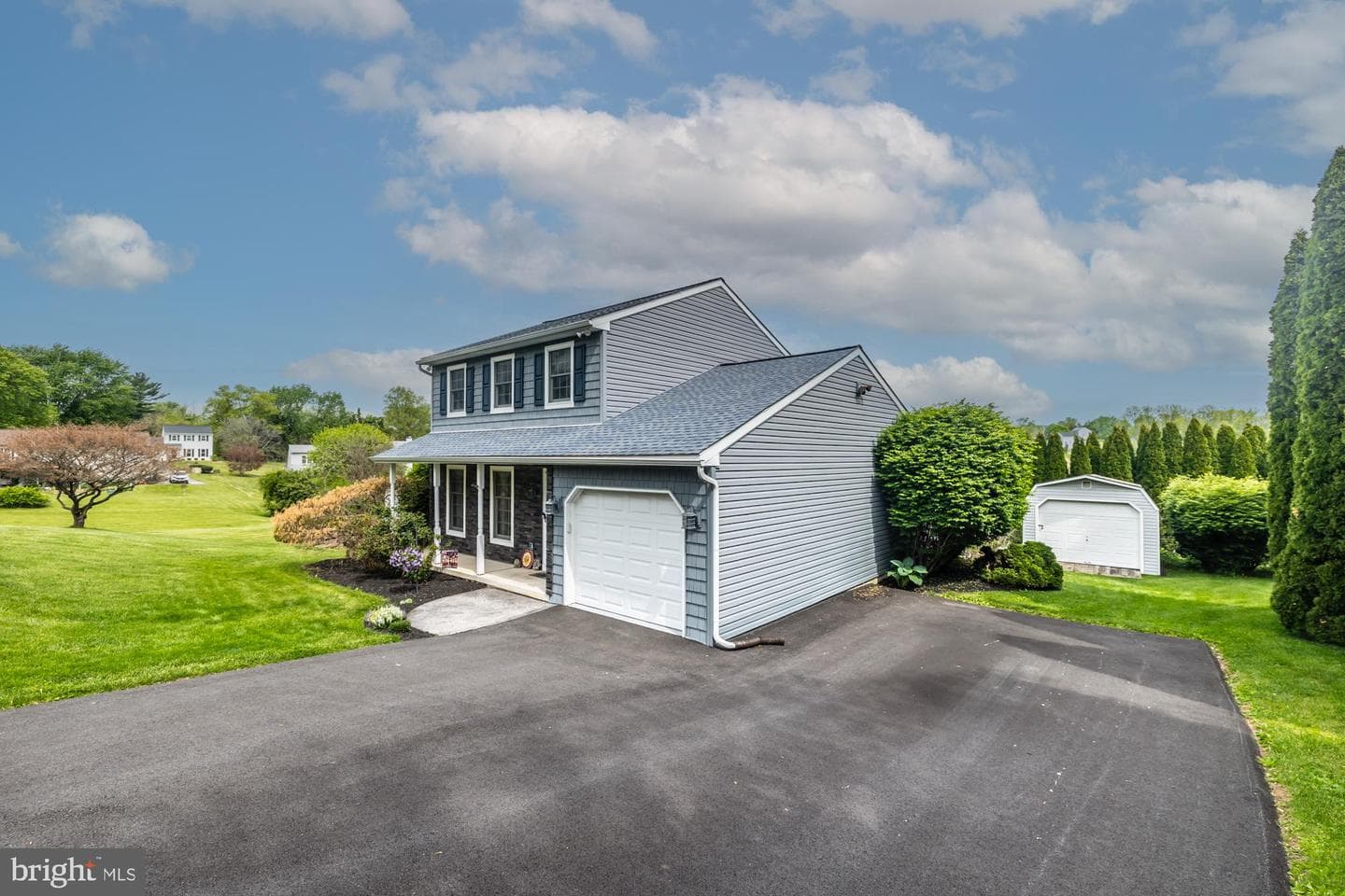 114 Arianna Ln photo 3