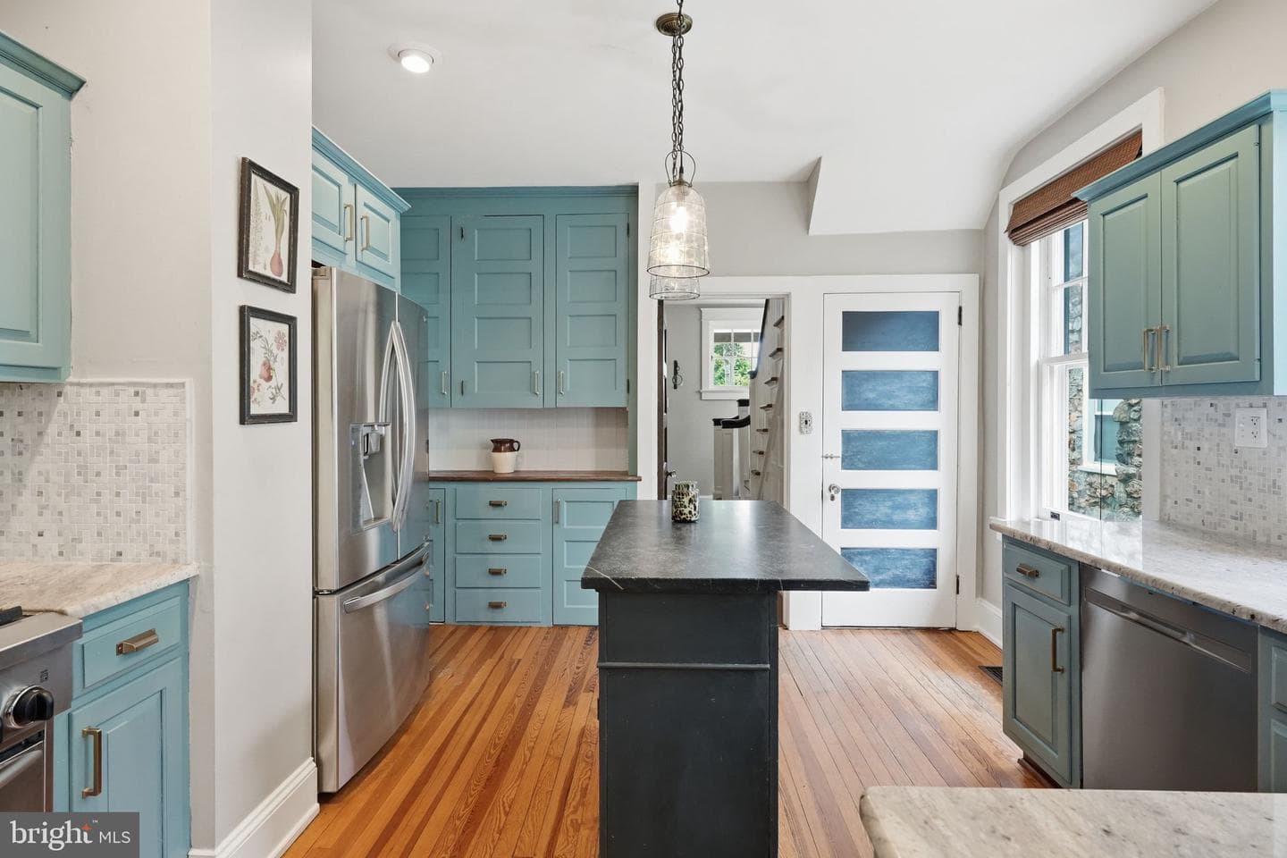 303 Price Street photo 22