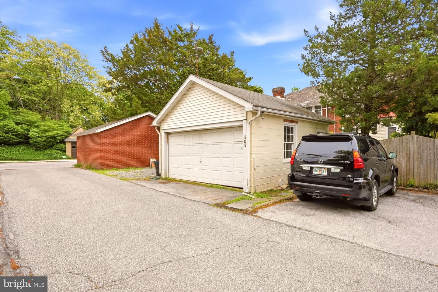 303 Price Street photo 58