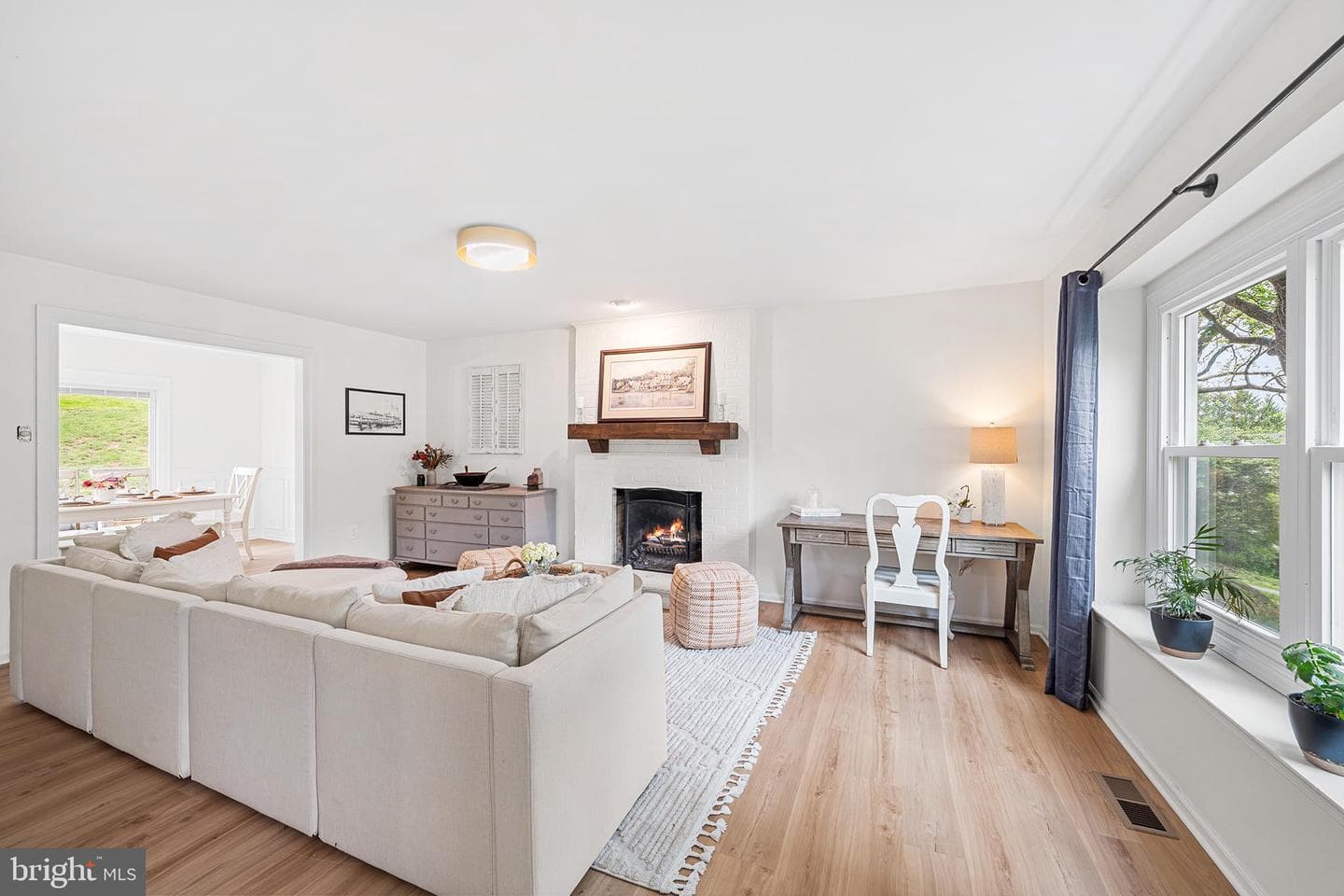 210 James Drive photo 5