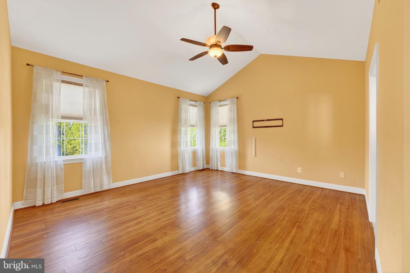 415 Westview Drive photo 33