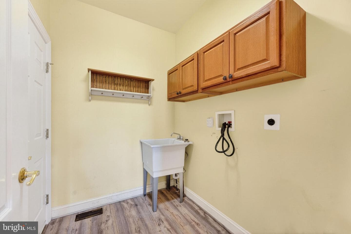 415 Westview Drive photo 37
