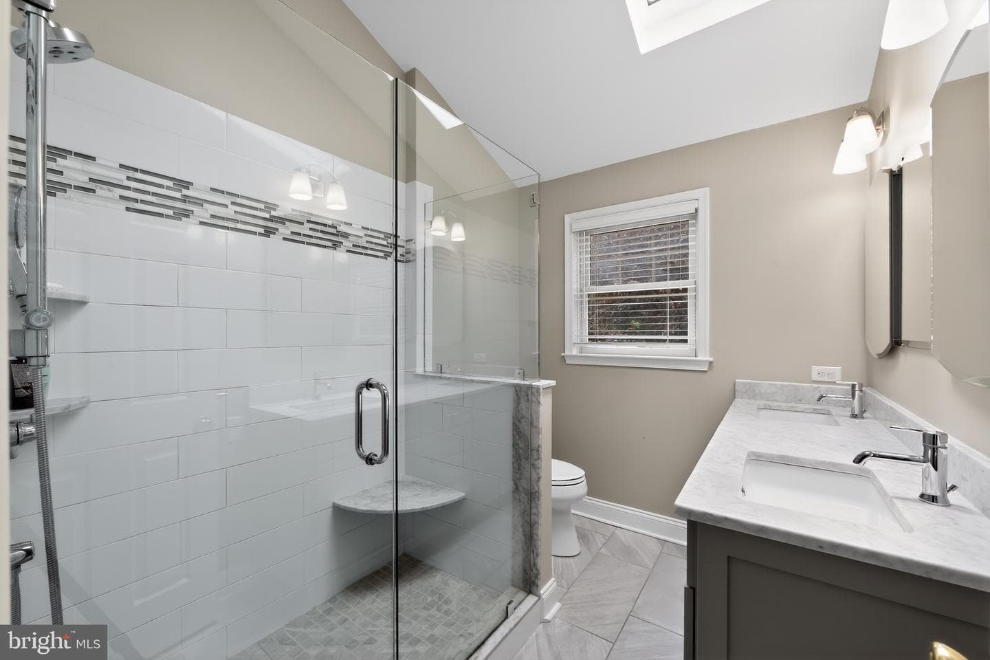 204 Shropshire Drive photo 19
