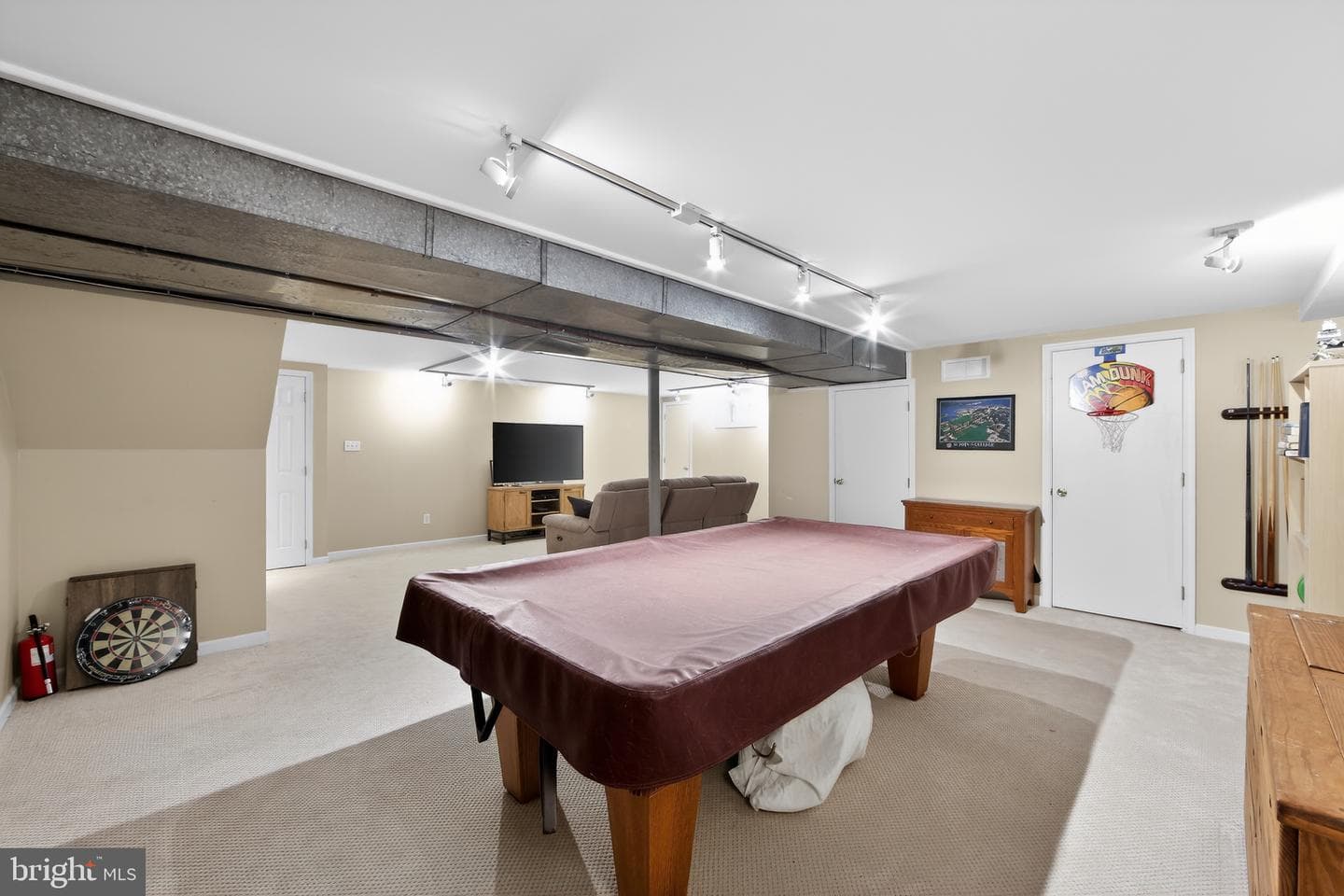 204 Shropshire Drive photo 25