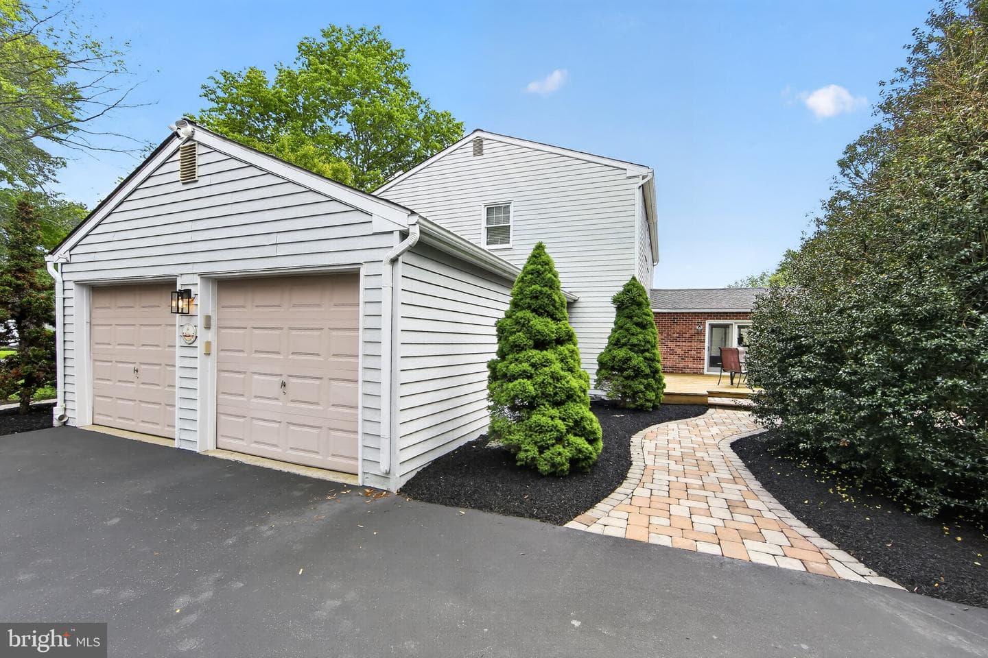 204 Shropshire Drive photo 27