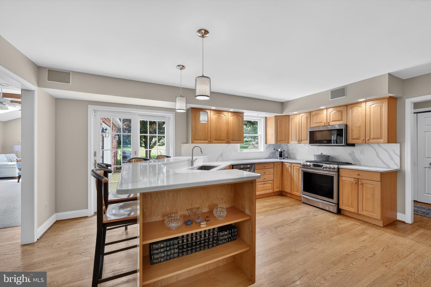 204 Shropshire Drive photo 7