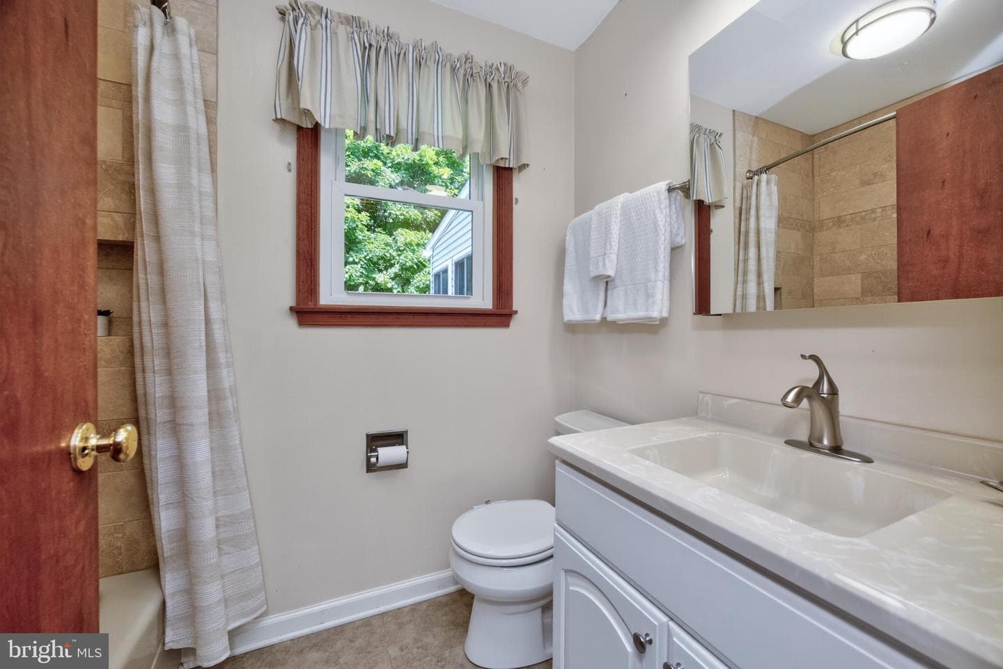 311 Moore Road photo 23