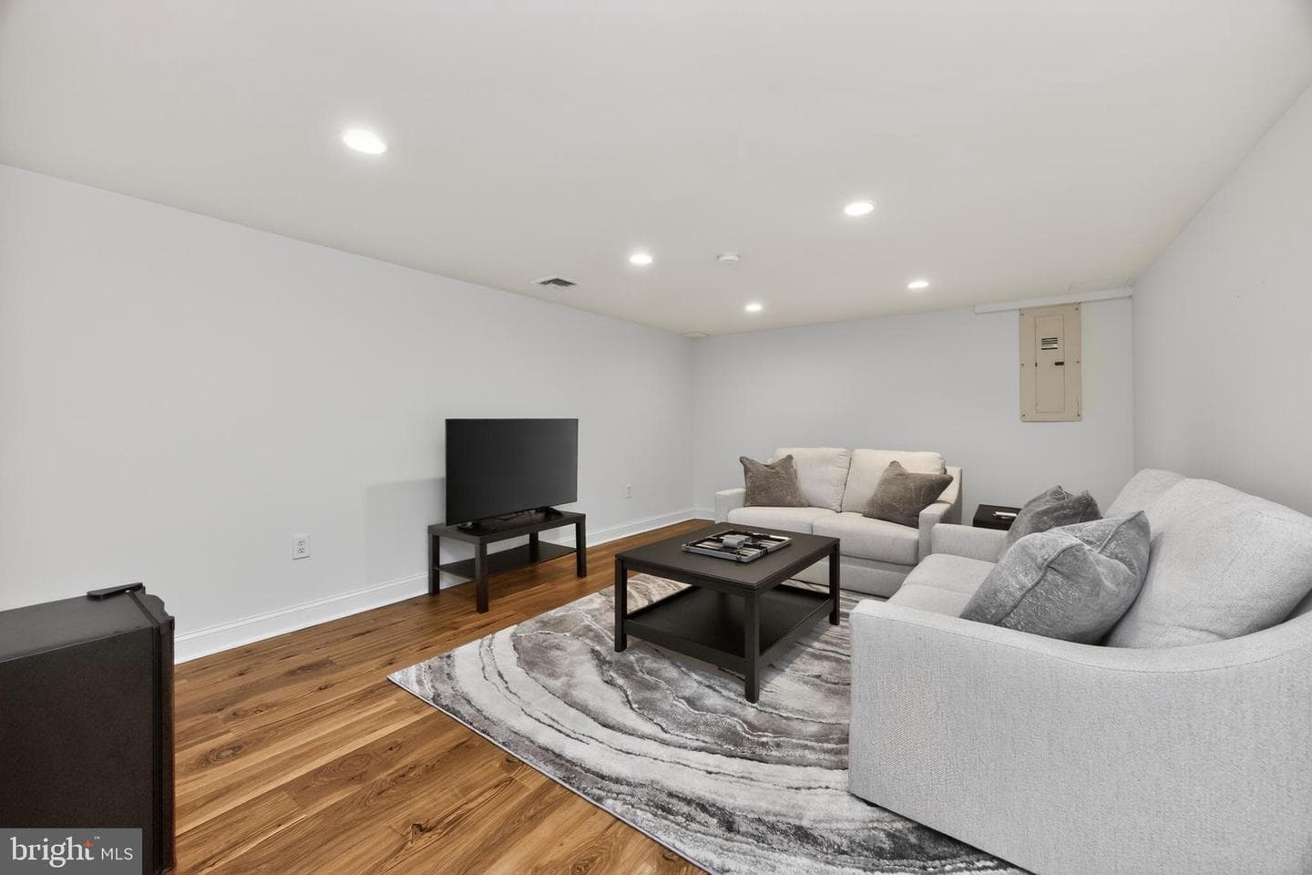 311 Moore Road photo 36