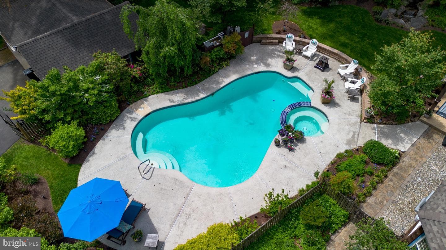 314 Oakbourne Road photo 80