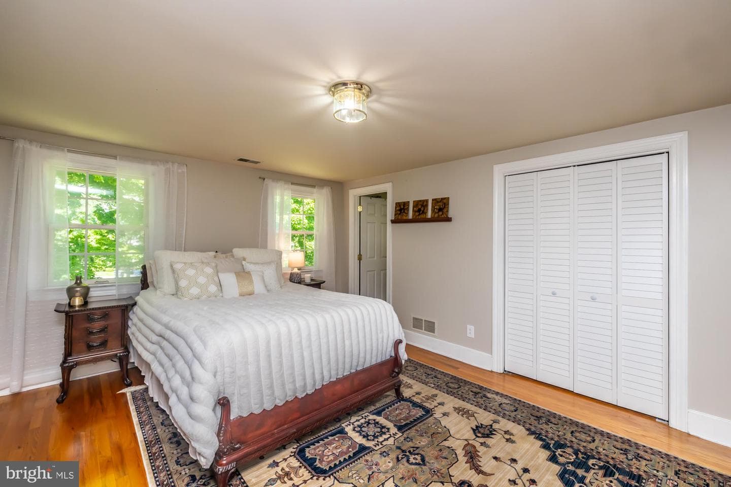 801 N Washington Ridge photo 42