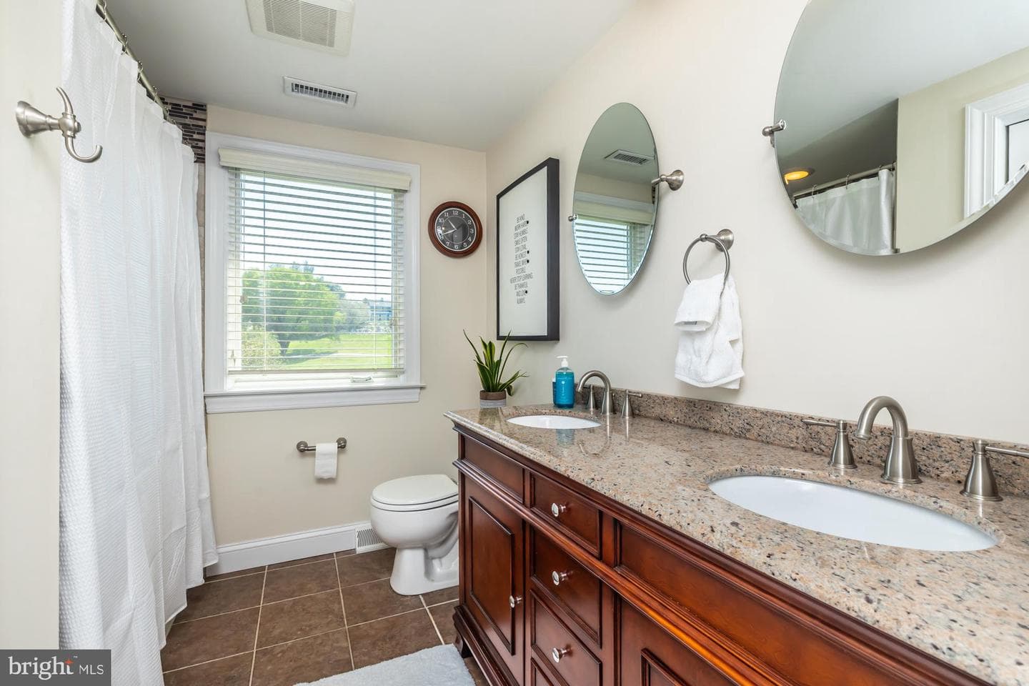 801 N Washington Ridge photo 47