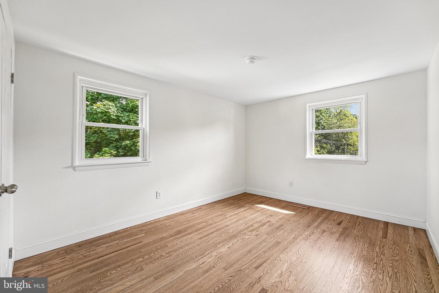 605 W Market Street #35 photo 14