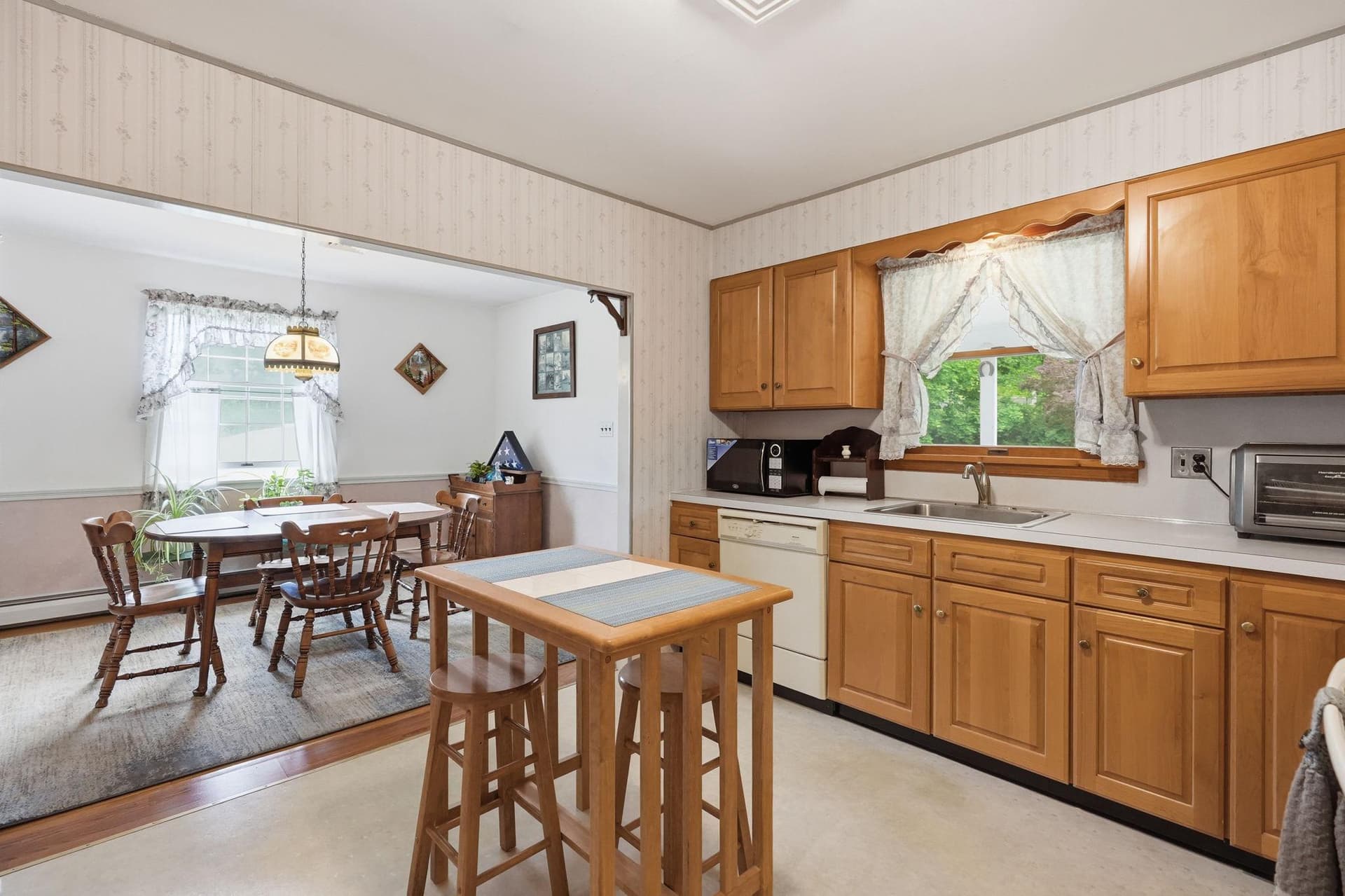 222 Coldstream Road photo 14