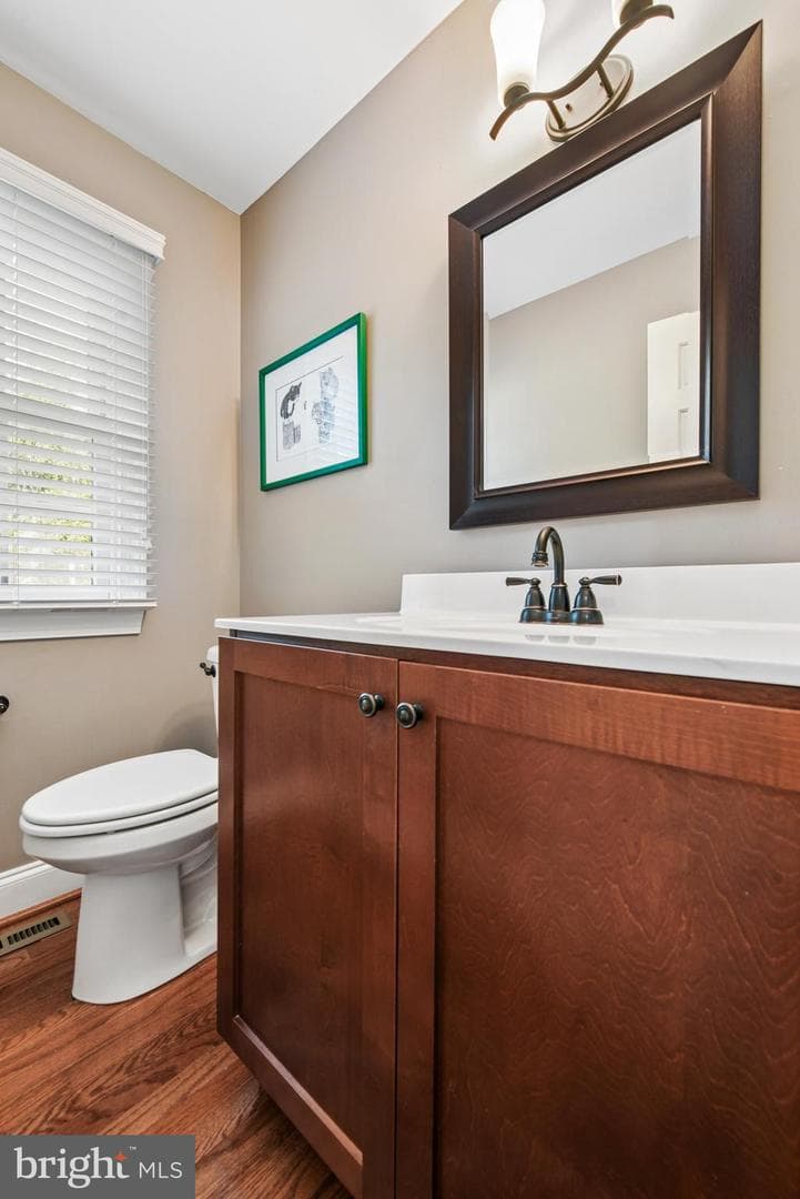 1059 Kerwood Road photo 20
