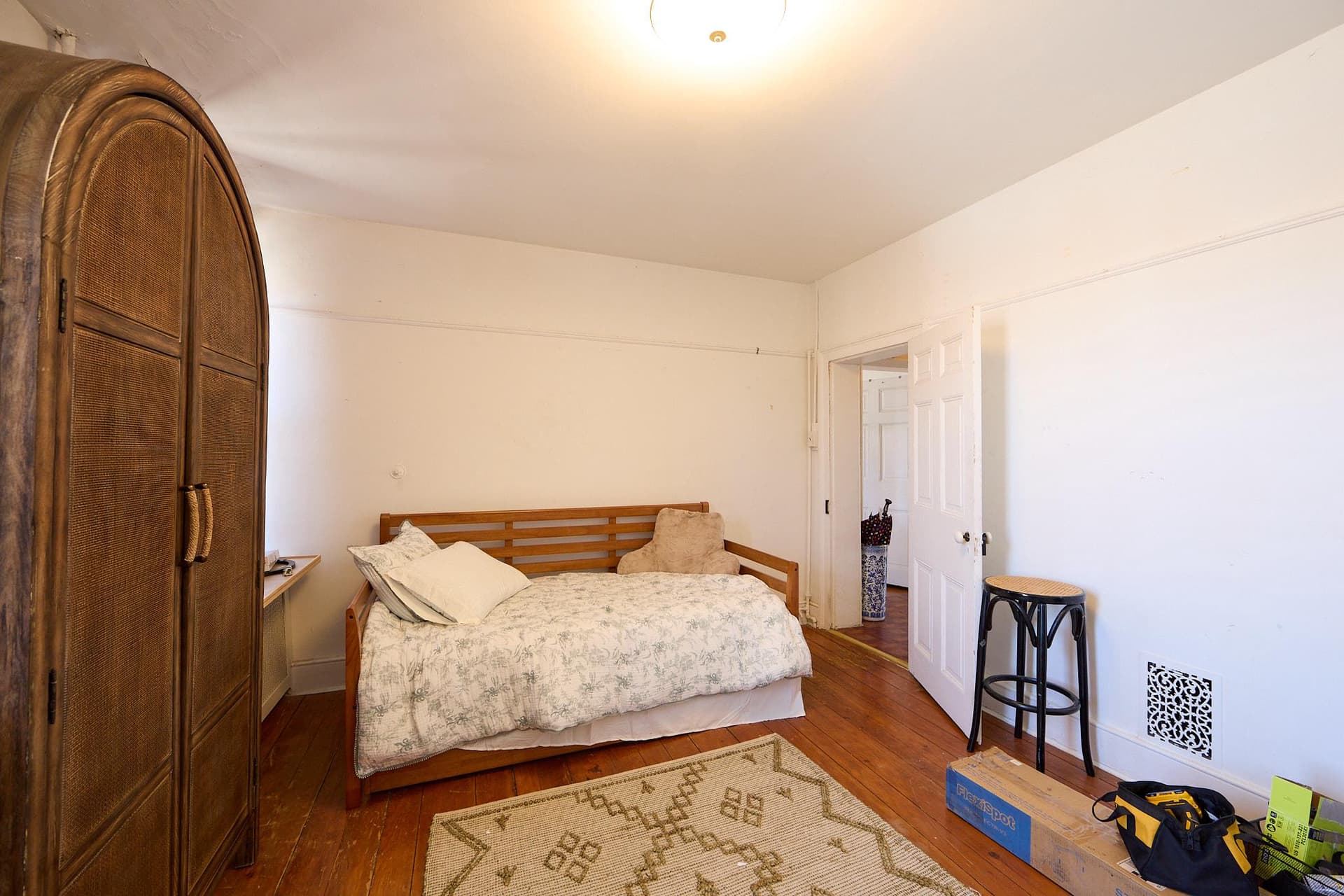 26 W Union Street photo 59