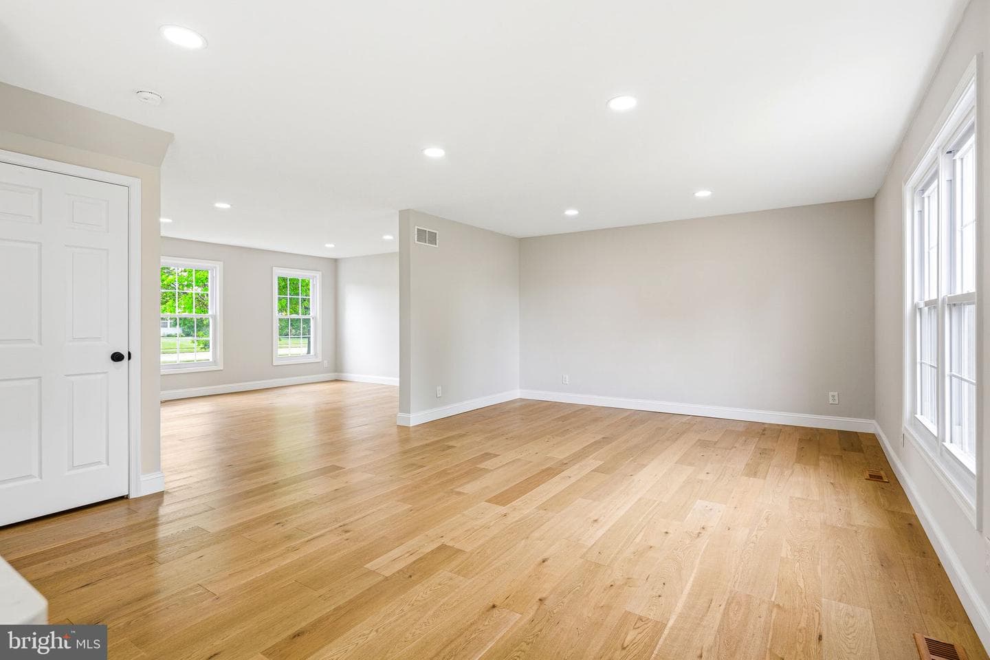 121 Cooper Lane photo 12