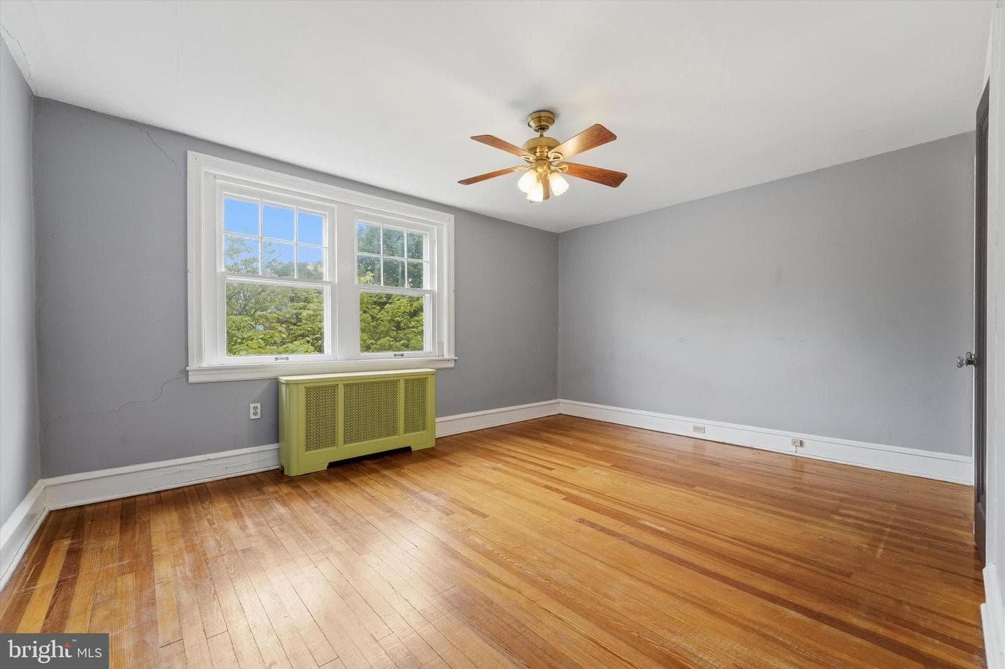 230 1st Avenue photo 12