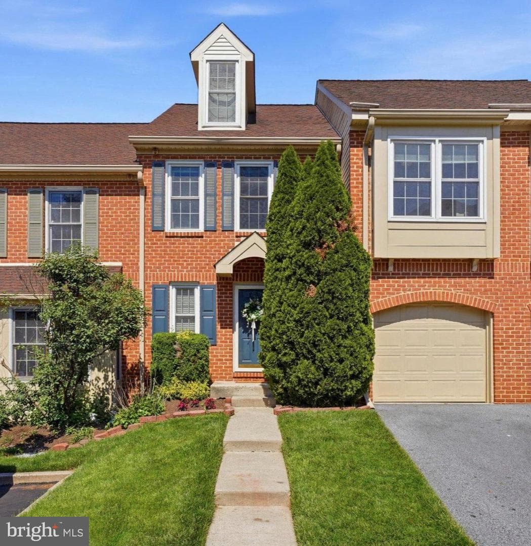 1604 E General Howe Drive