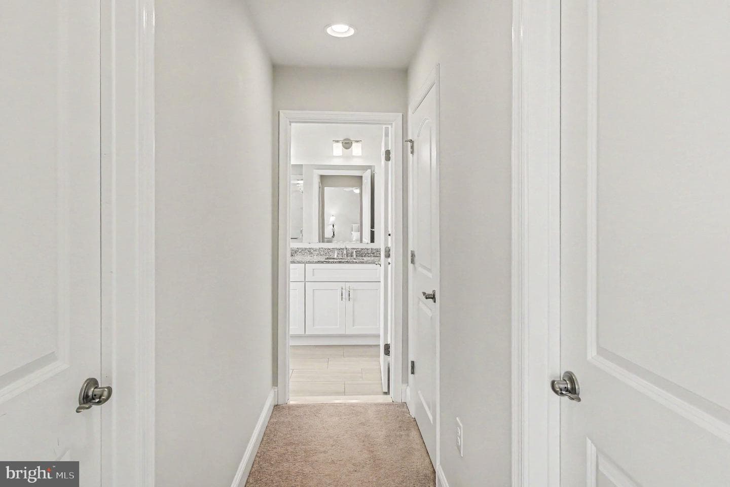 624 Bridge Street photo 24