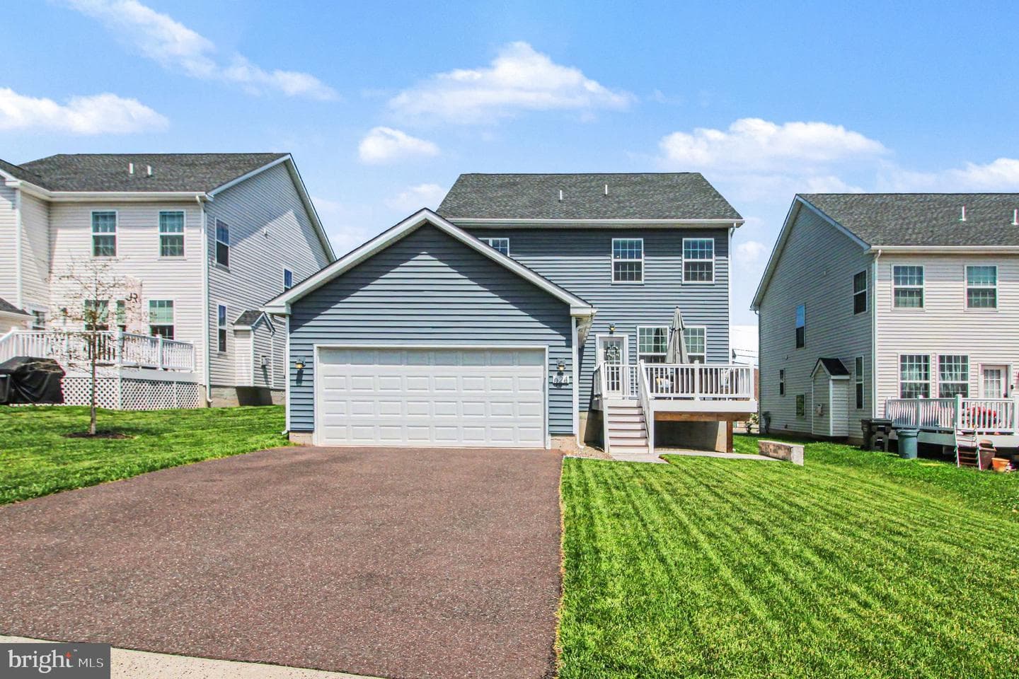624 Bridge Street photo 35