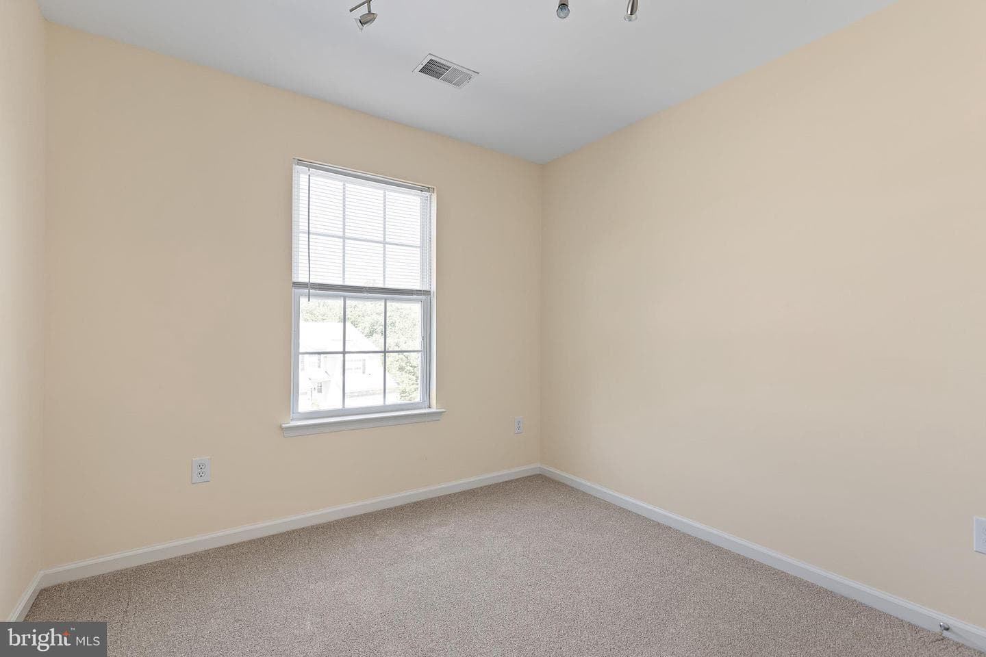 60 Lukens Mill Drive photo 18