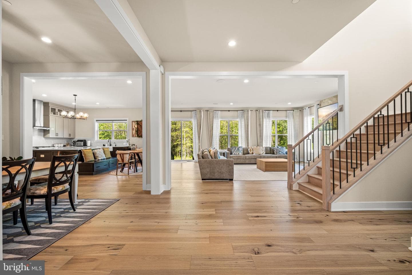 246 Lily Lane photo 6