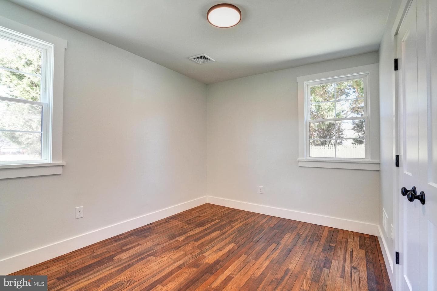 1312 S Ship Road photo 5