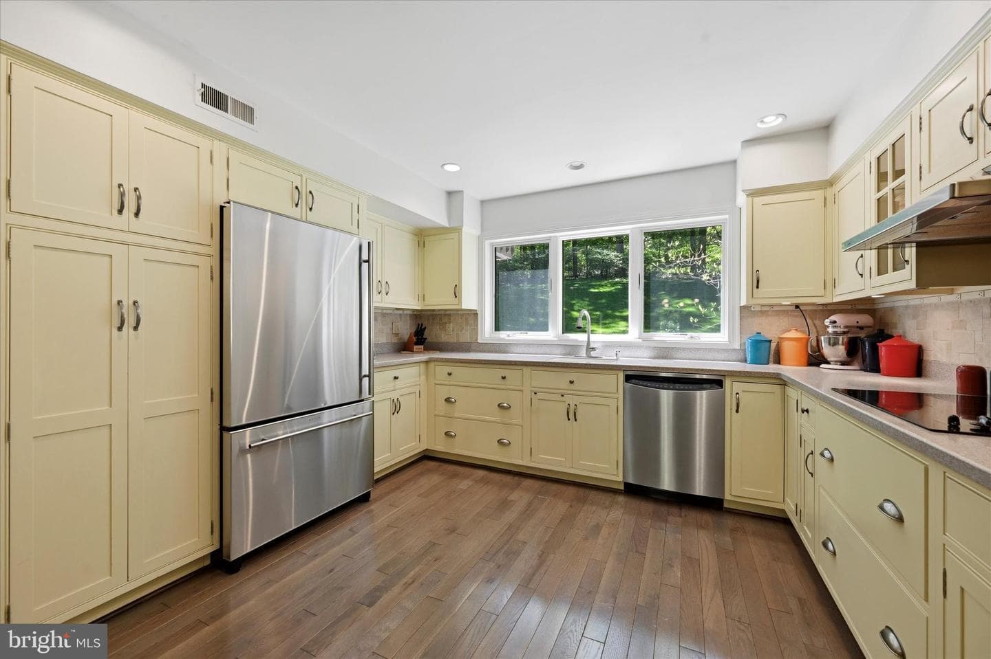 5 Chaddwyck Lane photo 13