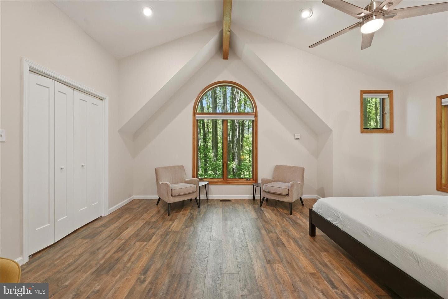 5 Chaddwyck Lane photo 45